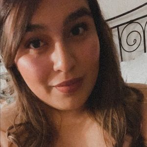 Meet your Posher, Jasmine